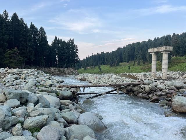Doodhpathri Valley of Milk Kashmir